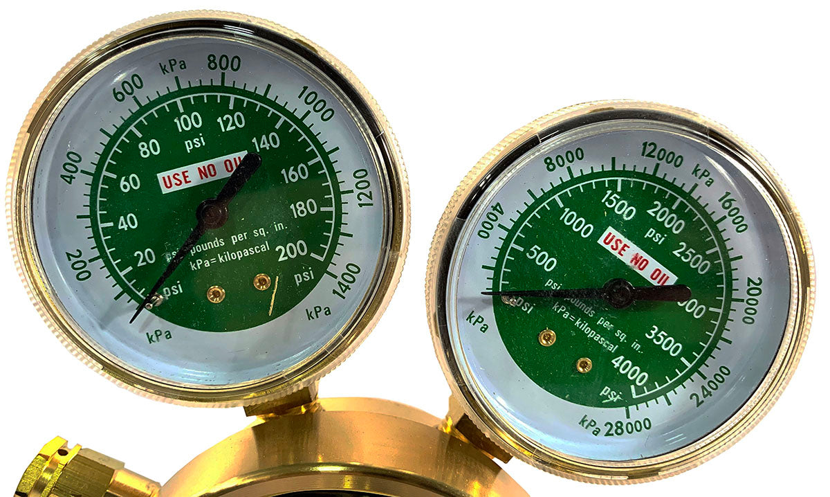 Regulador para oxigeno presion entrada 4.000psi- or-12 MG Gasbar kimpin