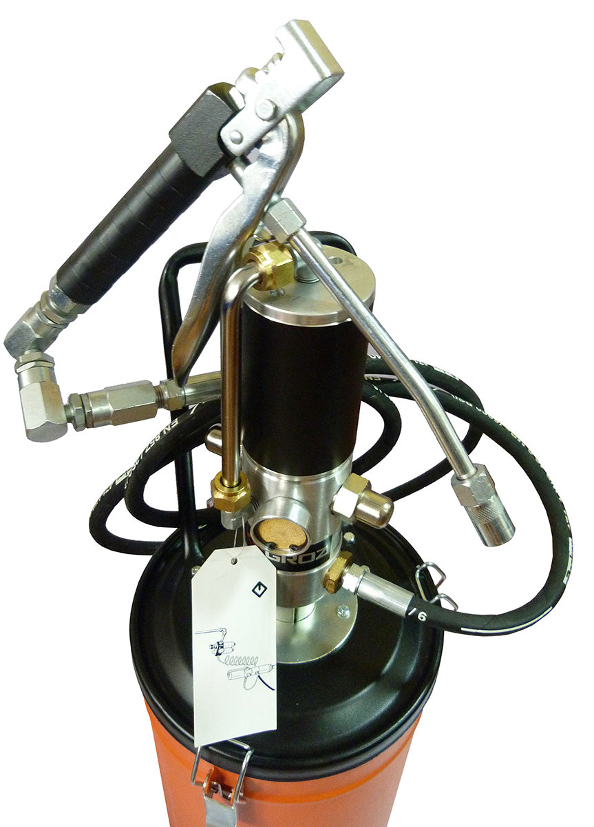 Engrasadora neumatica 30 libras con ruedas BGRP/15 Groz