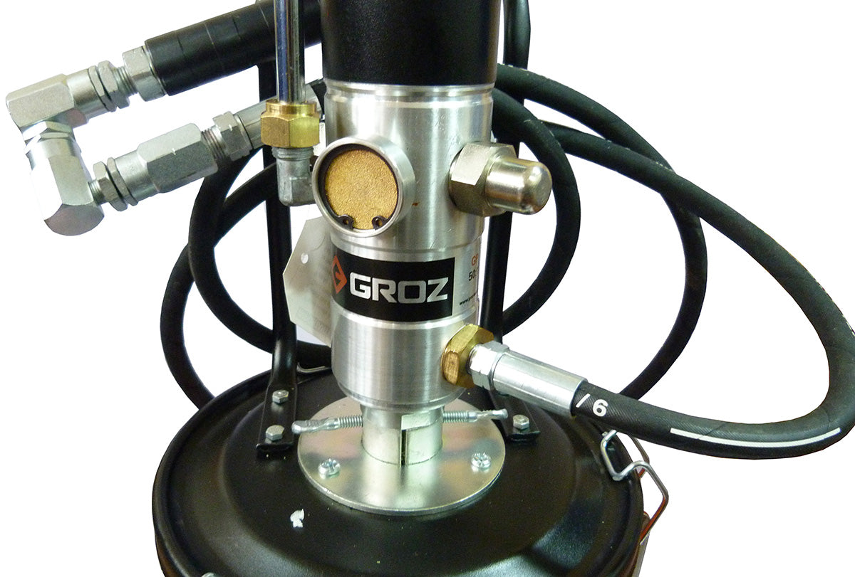 Engrasadora neumatica 30 libras con ruedas BGRP/15 Groz