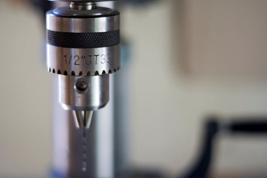 Cómo Elegir el Mandril para Taladro Correcto: Mandriles Roscados vs. Mandriles JT